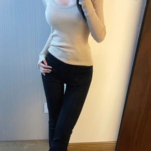 Women's Slim Fit Crew Neck Knit Sweater Long Sleeve Pullover